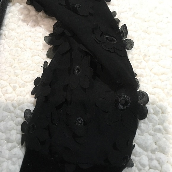 New black velour dress chasing fireflies size 4 - Picture 4 of 4